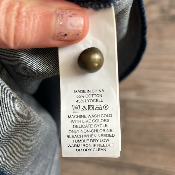 Kate Spade Denim Tie shirt - Picture 7 of 7